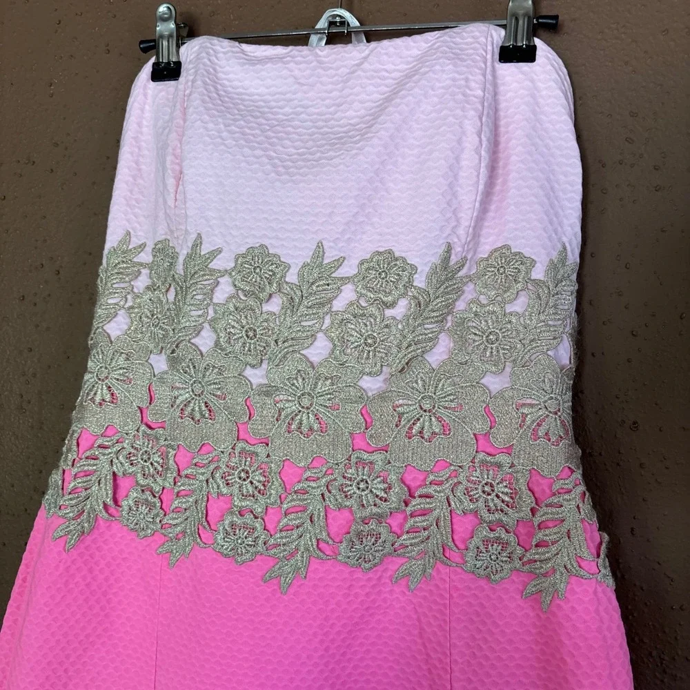 Lilly Pulitzer Pink Seersucker Strapless Lace Dress Gold Floral Applique Size 6 - Picture 2 of 11